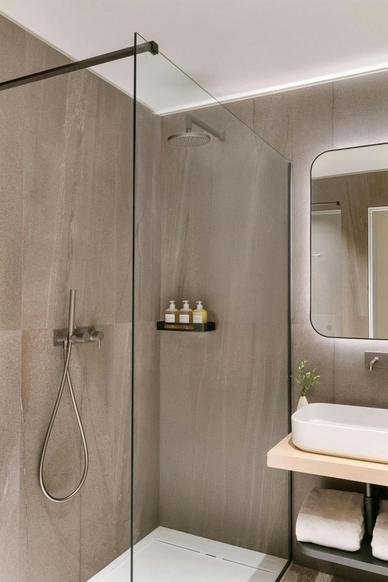Sonder By Marriott Bonvoy Manzoni Apartments Torre Velasca ميلان المظهر الخارجي الصورة